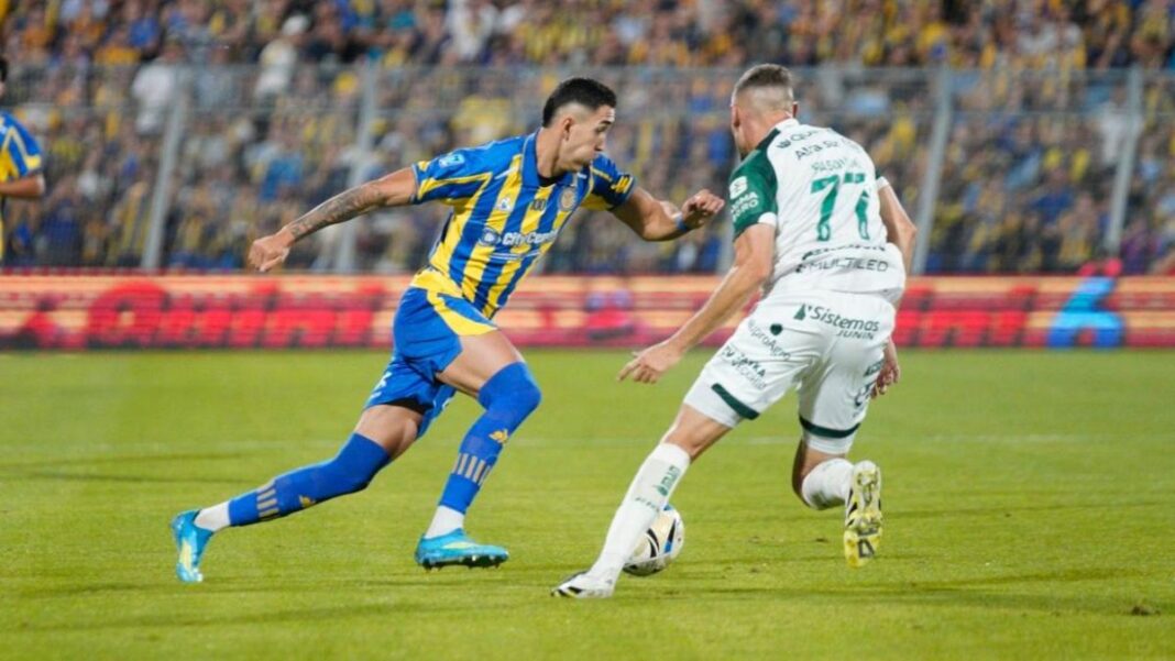 Vista aérea del estadio Gigante de Arroyito antes del partido entre Central Córdoba y Sarmiento.