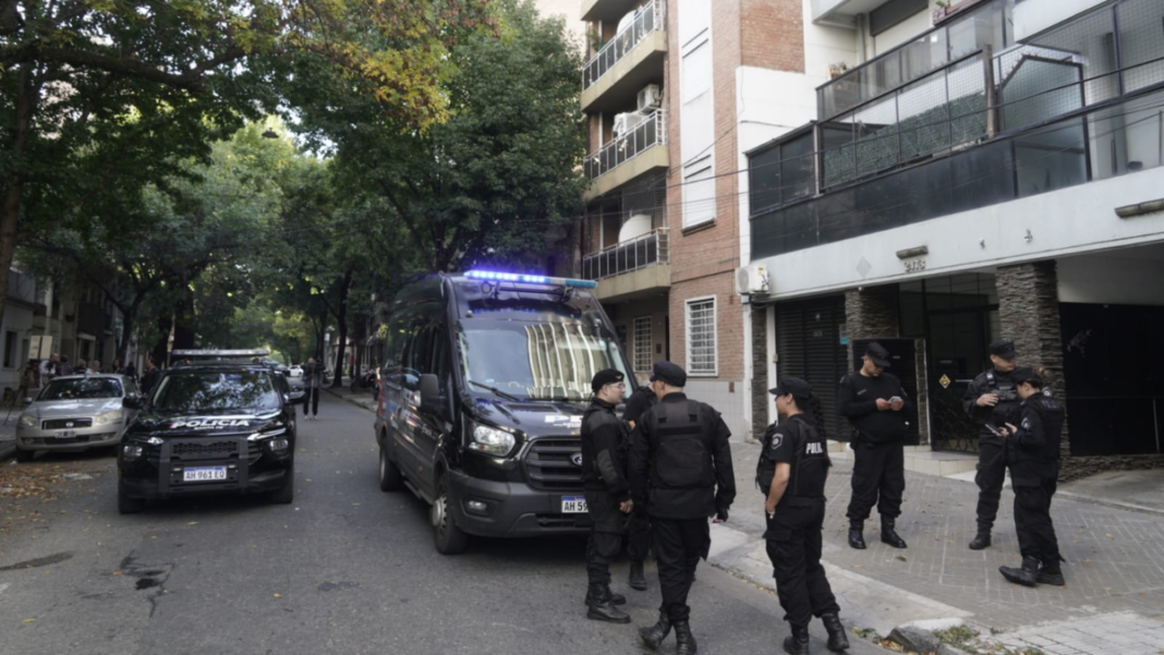Edificio en el centro de Santa Fe, zona relacionada a uno de los hechos investigados.