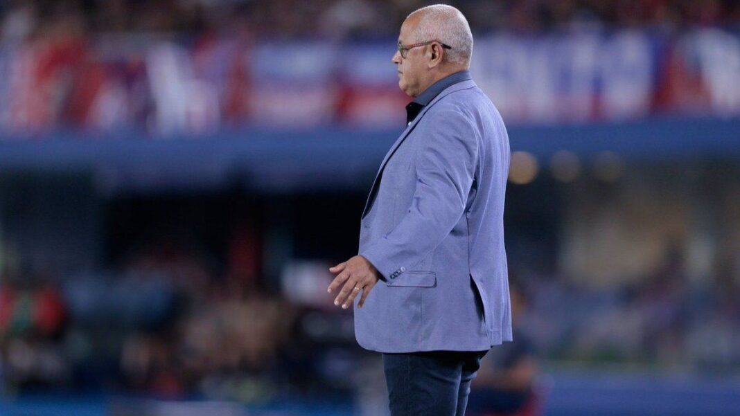 Escudo del Club Libertad de Paraguay