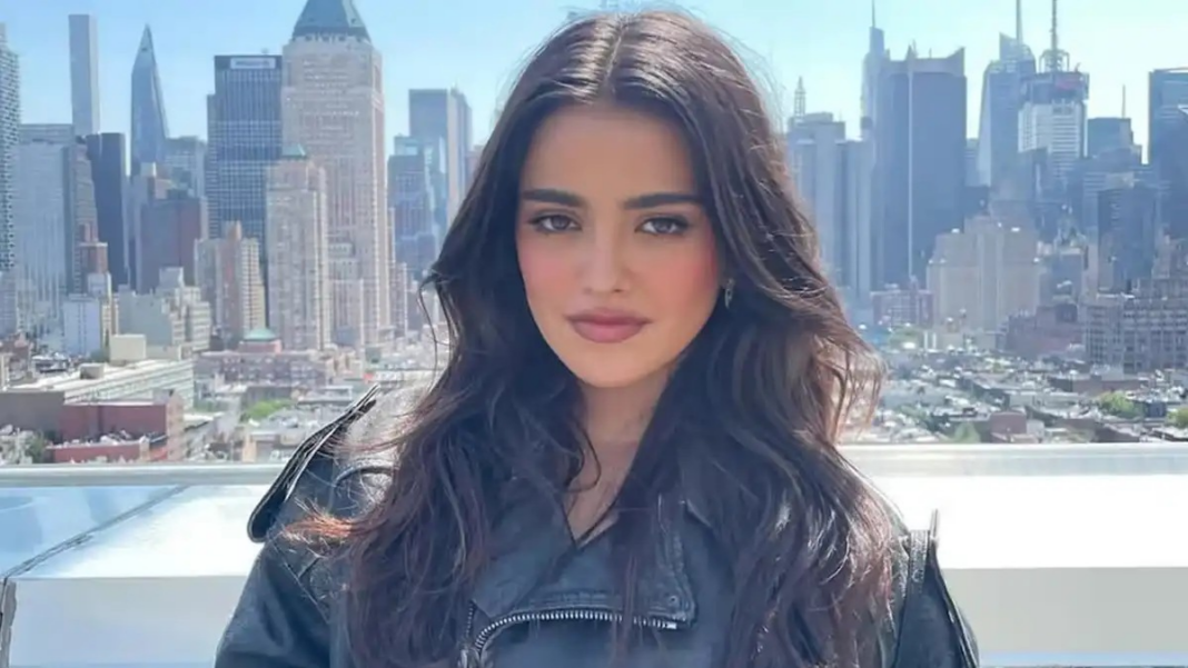 Maia Reficco y Franco Colapinto paseando por Buenos Aires